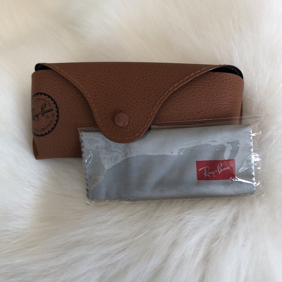 Brand new Ray-Ban classic case + lens cloth - Picture 3 of 5